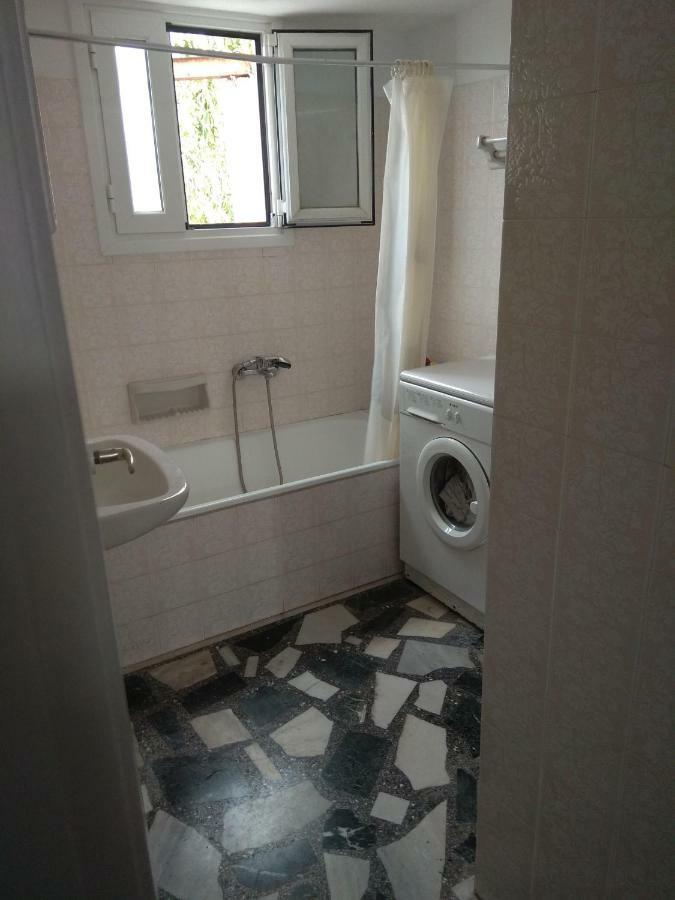 70M2 Neoclassic Villa, Excellent Location Great View Last House Of Village Kalloni  Bagian luar foto